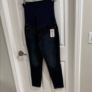 Maternity Levi’s Dark Blue Jeans